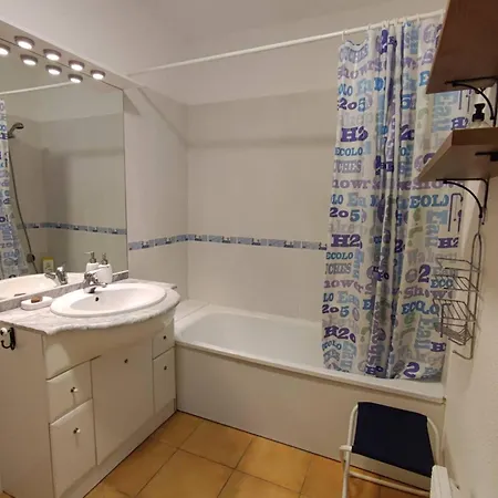 Maison Mitoyenne Avec Parking - 6 Pers. - Fr-1-878-6 Вилла *